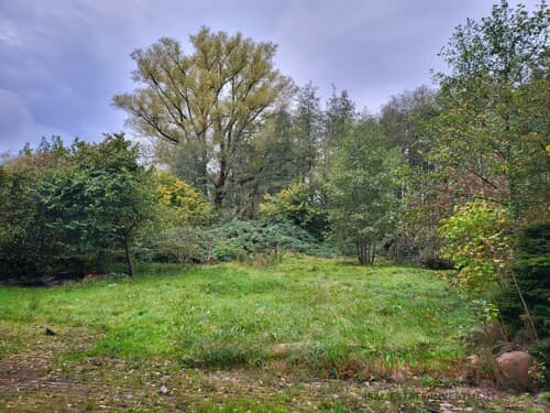 1.303 m² Baugrundstück mit vielseitigem Entwicklungspotenzial für 5 WE in Glinde